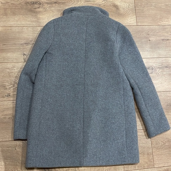 Cocoon coat in Italian stadium-cloth wool blend - Picture 6 of 6